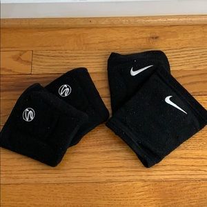 Black Nike Kneepads (BOGO Free!)